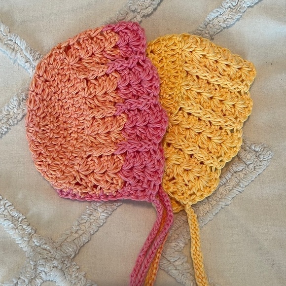 Crochet Cotton Summer Baby Bonnets NWT - Picture 1 of 3